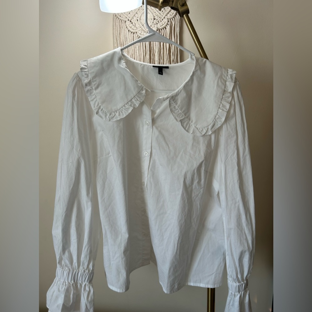 NWOT We Wore What Blouse